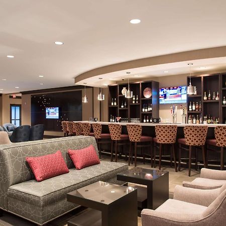 Hotel Doubletree By Hilton Schenectady Extérieur photo