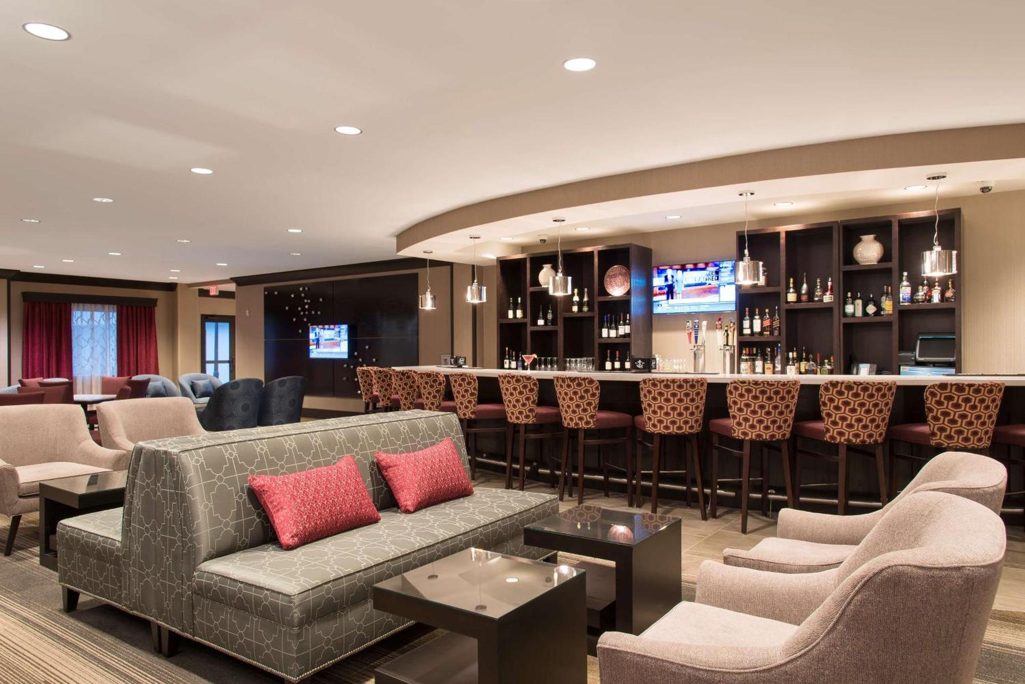 Hotel Doubletree By Hilton Schenectady Extérieur photo